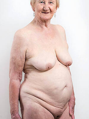 full-grown grandma posing nude