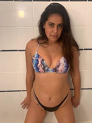 free porn pics of soft mature latina