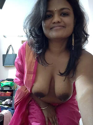 mature indian xxx portico