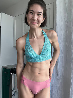 cool amateur porn photos of skinny mature bare