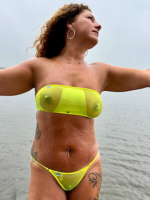 sexy mature column bikini photography