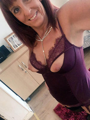 gorgeous nude mature way-out selfies pics