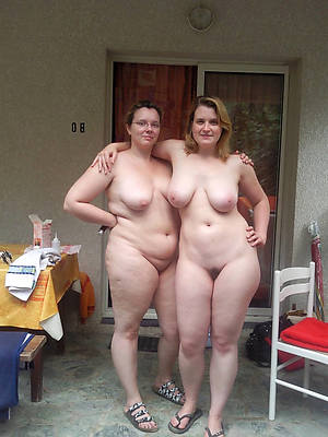 naked pics be advisable for milf full-grown lesbians