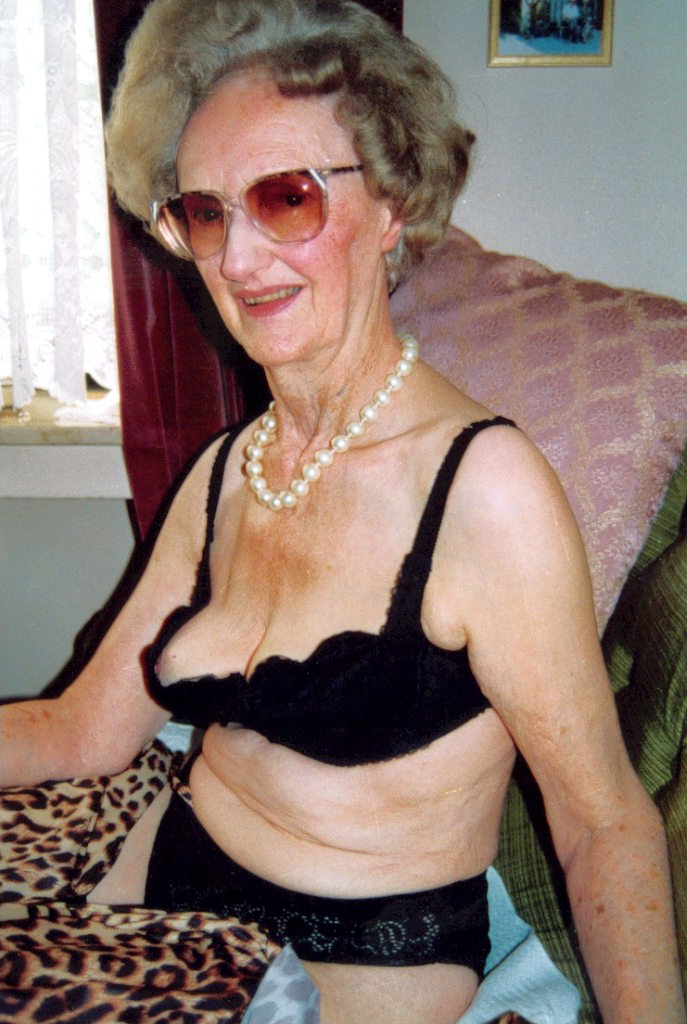 Porn Mature Granny